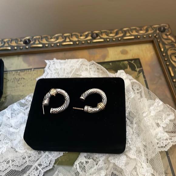 David Yurman 14K Sterling Cable Hoops - Picture 2 of 12
